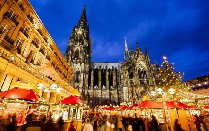 Mercado navideño en Colonia, Alemania 