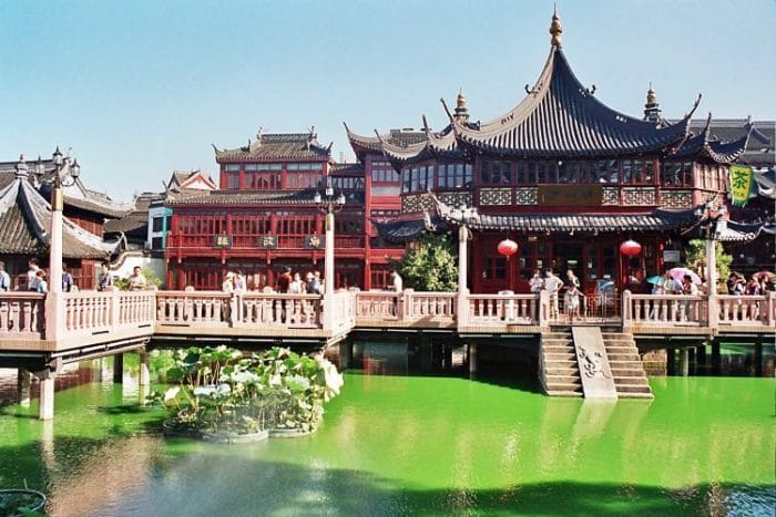 Parte de las estructuras presentes en el Jardín Yuyuan