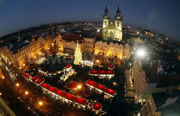 Uno de los mercados navideños de Praga
