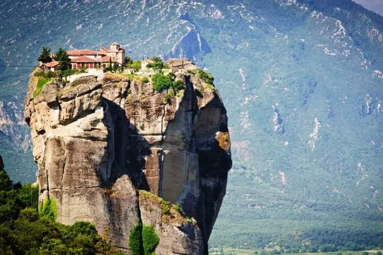 Imponentes monasterios de Meteora