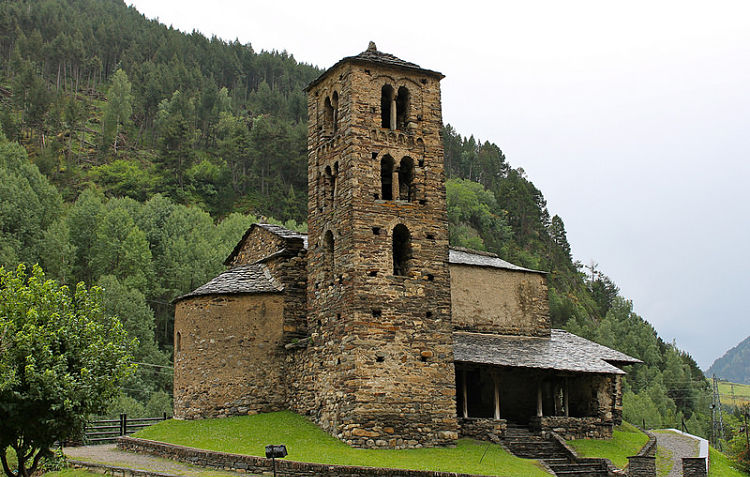 Iglesia de Sant Joan de Casselles