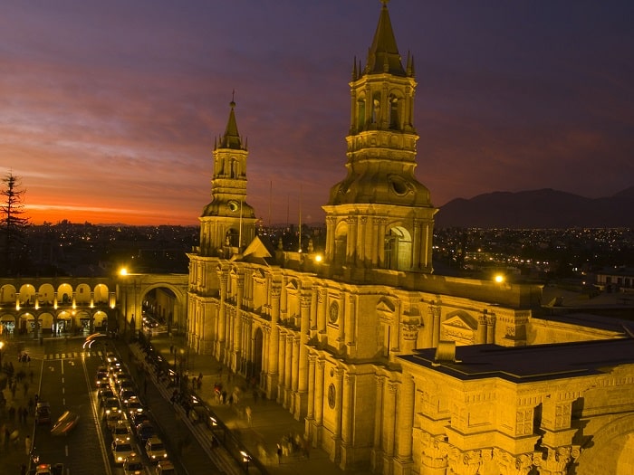 visita las atracciones turísticas de Perú