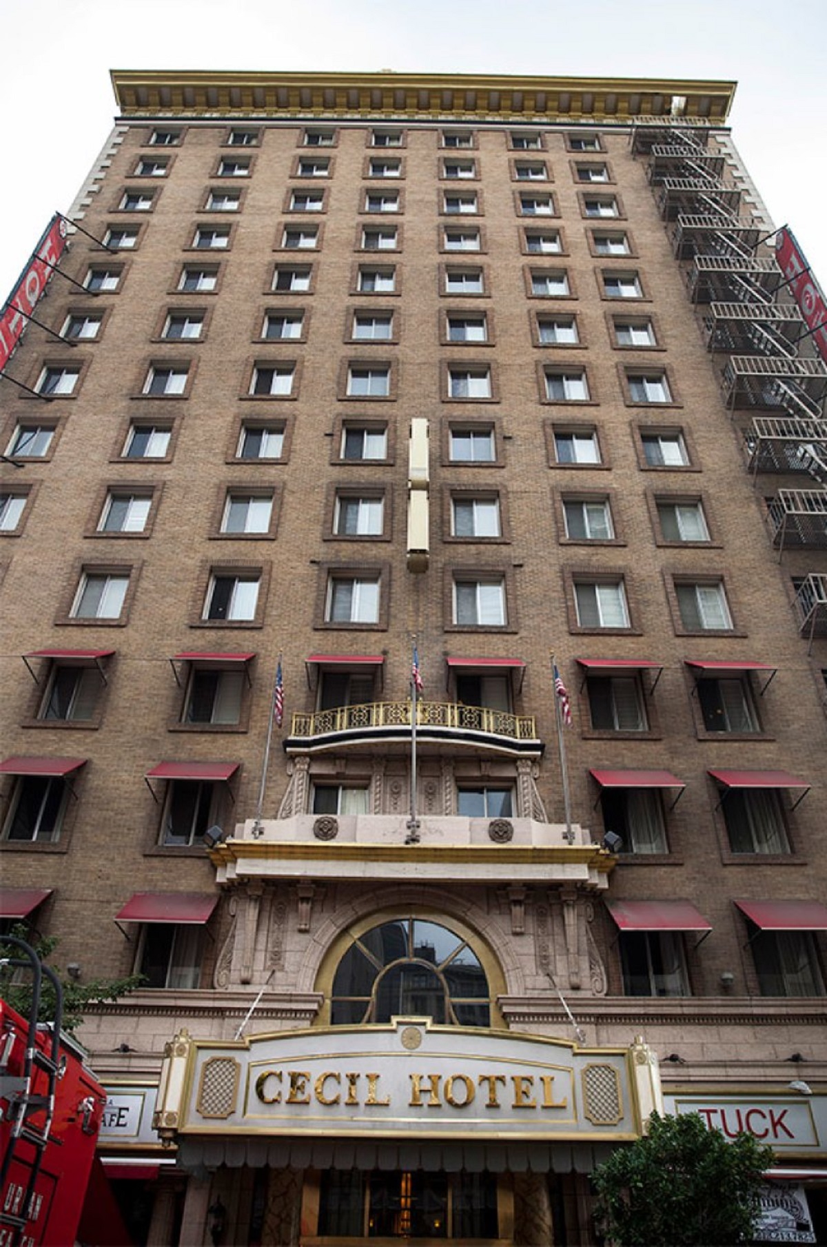 EL HOTEL CECIL CONOCE TODA SU DEMON ACA HISTORIA EL HOTEL CECIL CONOCE TODA SU DEMON ACA HISTORIA